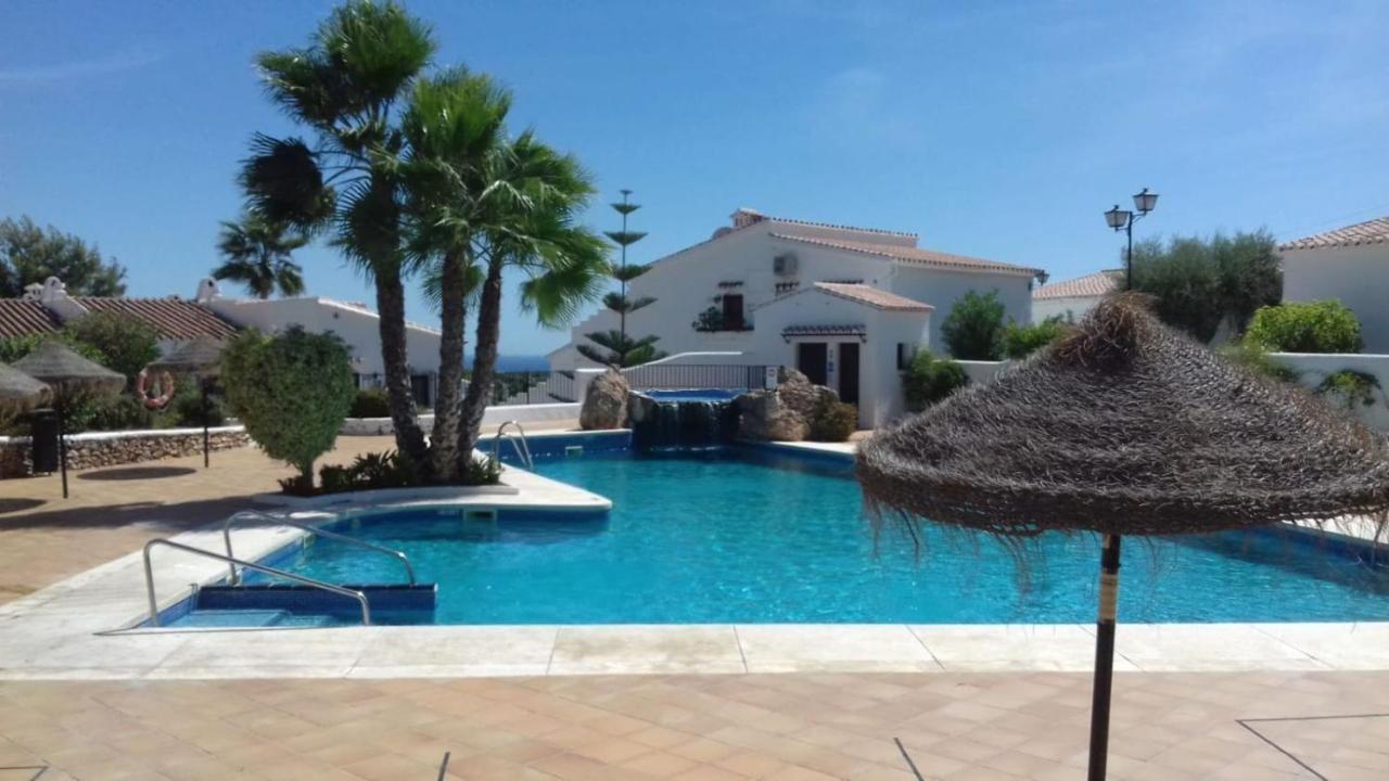 Pueblo 106A Menyber Apartment Nerja Bagian luar foto